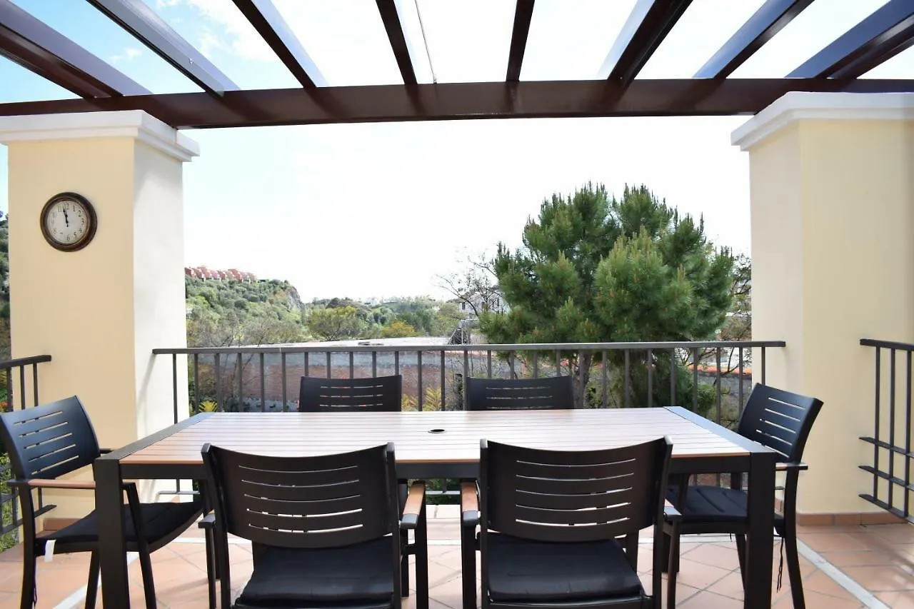 Penthouse Montana Διαμέρισμα Benahavís